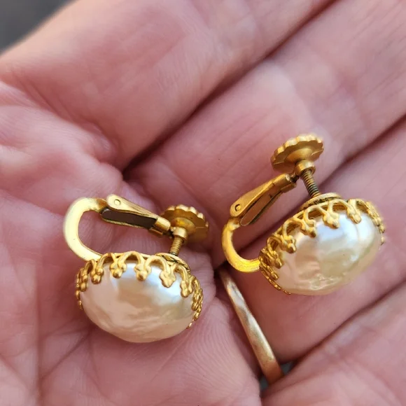 Vintage Earrings - Picture 4 of 5